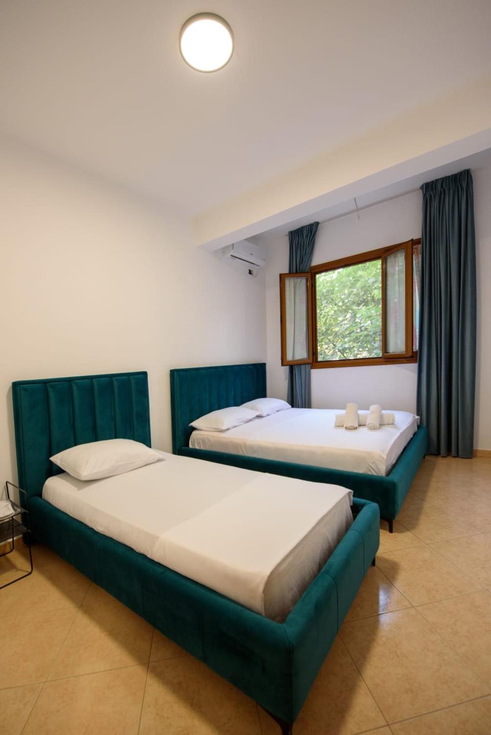 Olivium Rooms Vlorë Eksteriør bilde